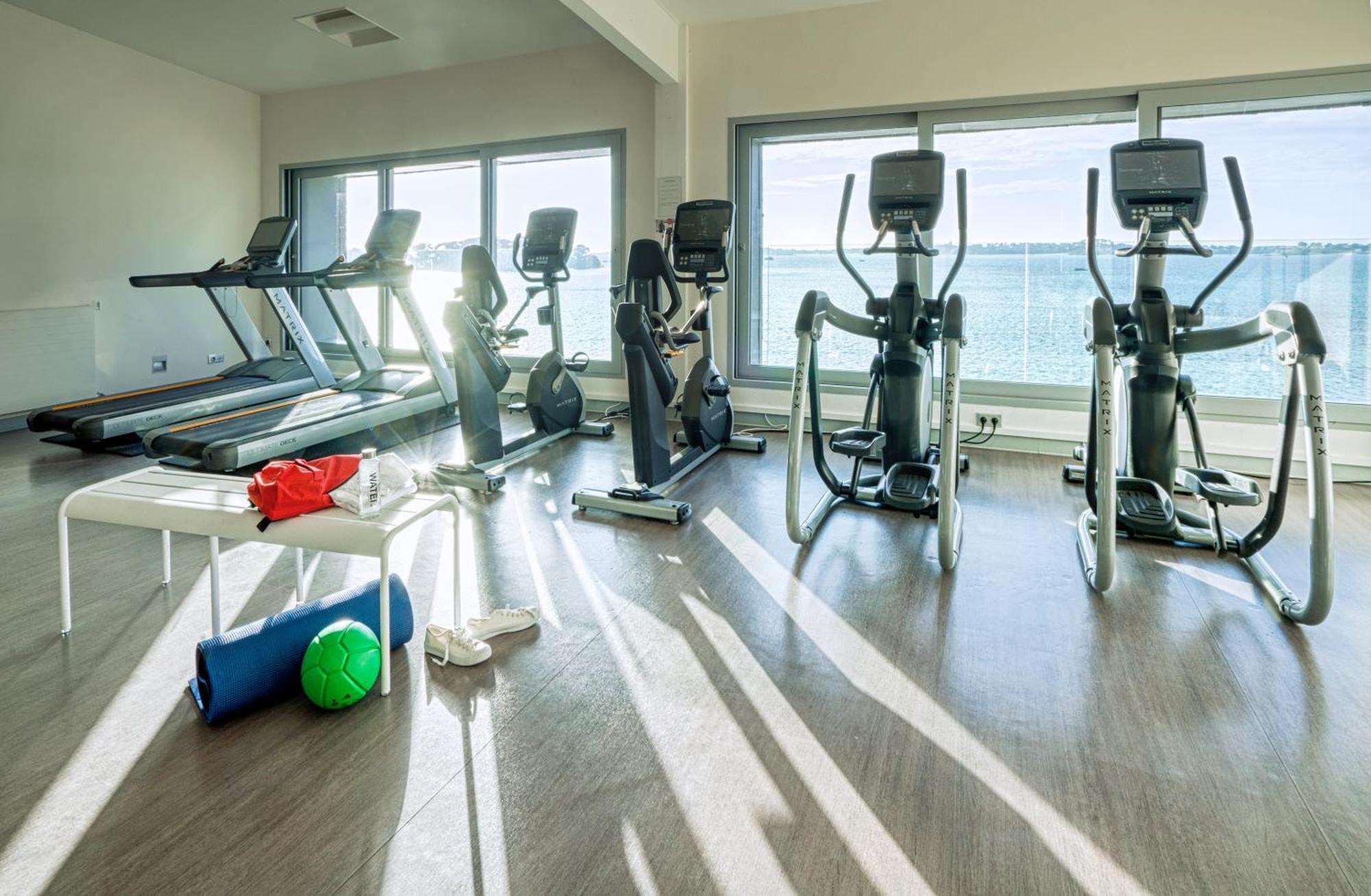 Hotel Valdys Thalasso & Spa - Beau Rivage ロスコフ エクステリア 写真