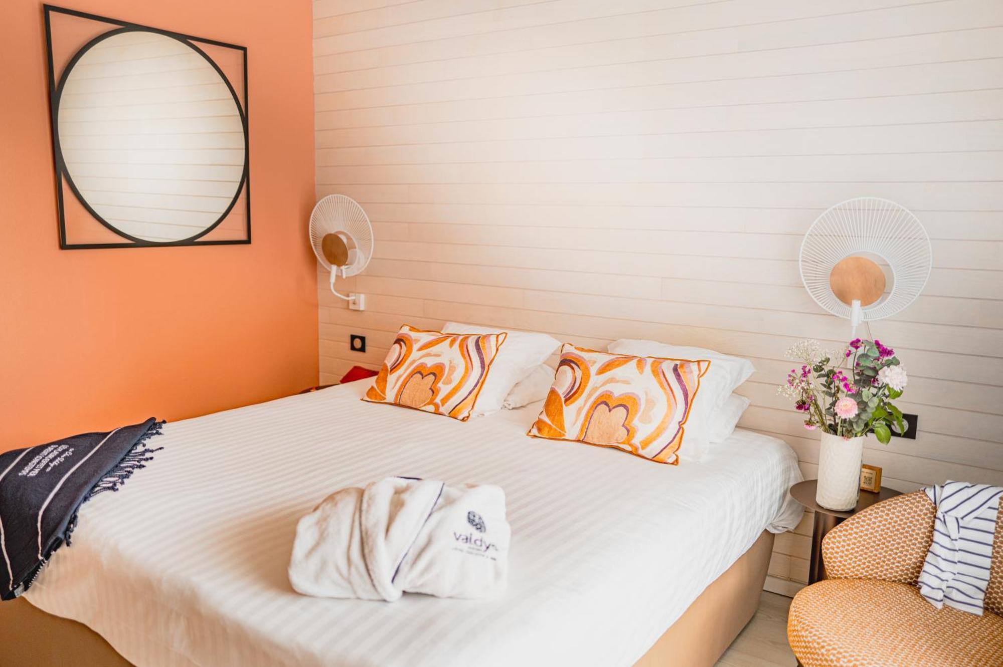 Hotel Valdys Thalasso & Spa - Beau Rivage ロスコフ エクステリア 写真
